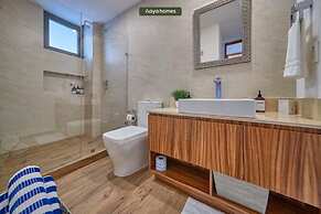 Brand New 2BR Apt - Infinity Pool - Versalles
