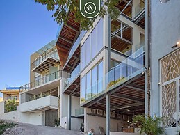 3 BR Condo - Private Terrace and Pool - Oceanview