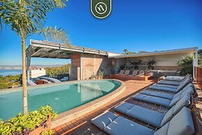 3 BR Condo - Private Terrace and Pool - Oceanview