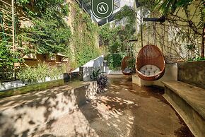 3 BR Condo - Private Terrace and Pool - Oceanview
