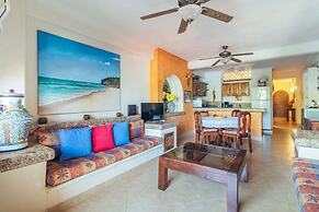 Ocean View 1Br Condo-balcony-beach-pool - 301