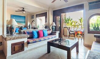 Ocean View 1Br Condo-balcony-beach-pool - 301