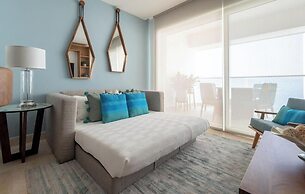 Amazing Apt With Ocean View - King Bed