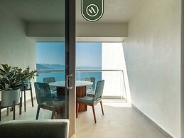 Amazing Apt With Ocean View - King Bed