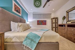 Stunning 2 BR Condo in Romantic Zone - Pool