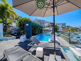Stunning 2 BR Condo in Romantic Zone - Pool