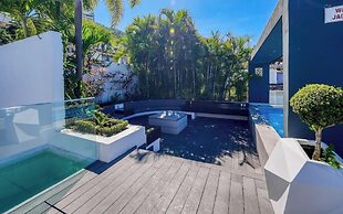Stunning 2 BR Condo in Romantic Zone - Pool