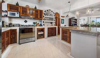 Ocean View 2Br Condo-balcony-beach-pool - 305