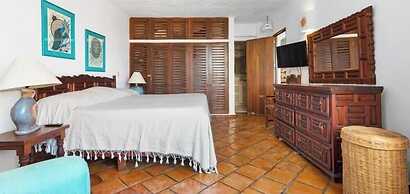 Ocean View 2Br Condo-balcony-beach-pool - 305