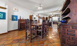 Ocean View 2Br Condo-balcony-beach-pool - 305