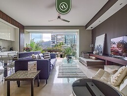 Luxury 1 BR Condo in Pier 57 - Infinity Pool