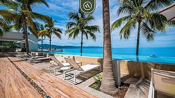 Oceanview Studio - King Bed - Pools - Beachclub