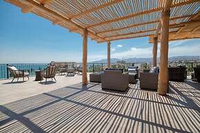 Cozy Studio -private Balcony - Pool - Gym