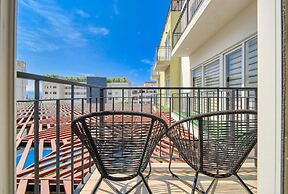 Cozy Studio -private Balcony - Pool - Gym