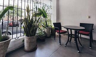 Cozy 2BR King Beds - Rooftop Pool - Fast Wifi