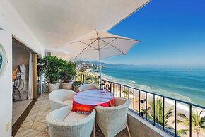 Ocean View 2Br Condo-balcony-beach-pool - 712