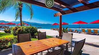 Amazing Condo With Ocean View - Jacuzzi - Beach