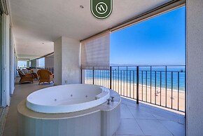 Amazing Condo With Ocean View - Jacuzzi - Beach