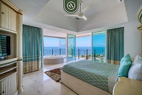 Amazing Condo With Ocean View - Jacuzzi - Beach
