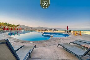 Amazing Condo With Ocean View - Jacuzzi - Beach