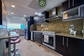 Amazing Condo With Ocean View - Jacuzzi - Beach