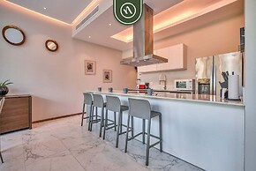 Oceanfront 2BR Condo - Pool - Cevicheria - Beach