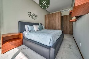 Oceanfront 2BR Condo - Pool - Cevicheria - Beach