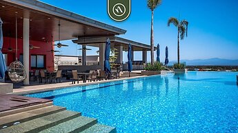 Cozy Apt With Private Terrace - Pool - King Beds