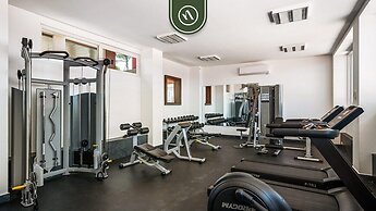 Cozy Apt With Private Terrace - Pool - King Beds