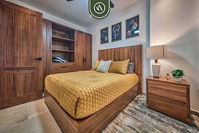Oceanview 2 BR Condo - Luxury - Rooftop Pool