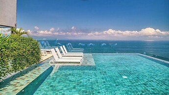 Luxury 1 BR Condo in Romantic Zone - Infinity Pool