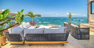 Luxury 1 BR Condo in Romantic Zone - Infinity Pool