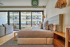 Luxury 1 BR Condo in Romantic Zone - Infinity Pool