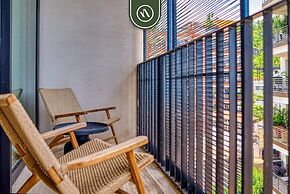 Luxury 1 BR Condo in Romantic Zone - Infinity Pool