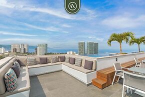 Equipped 1BR Condo With Private Balcony - Pool