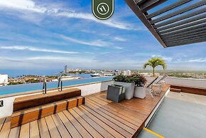 Equipped 1BR Condo With Private Balcony - Pool