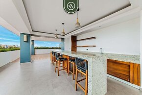 Equipped 1BR Condo With Private Balcony - Pool