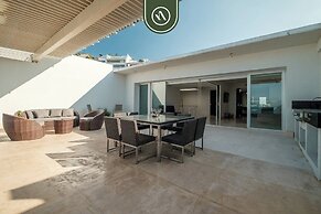 Oceanview Penthouse With Private Pool - BBQ