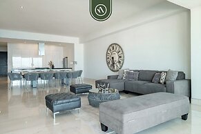 Oceanview Penthouse With Private Pool - BBQ