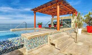 Chic Studio -rooftop Pool - Ocean View - King Bed