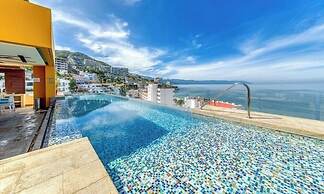 Chic Studio -rooftop Pool - Ocean View - King Bed