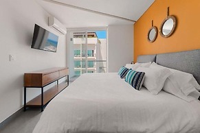 New 1 Br Unit 2 Min From Beach - Pool - King Bed
