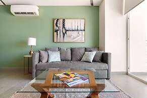 New 1 Br Unit 2 Min From Beach - Pool - King Bed
