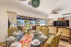 Villa With Private Pool & Patio in Cabo