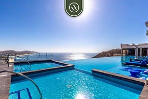 Two Bdrm Condo With Private Terrace - Ocean View - Pool