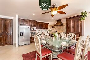 Two Bdrm Condo With Private Terrace - Ocean View - Pool