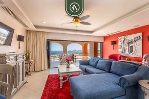 Two Bdrm Condo With Private Terrace - Ocean View - Pool