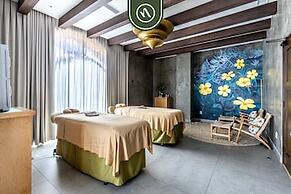 Two Bdrm Condo With Private Terrace - Ocean View