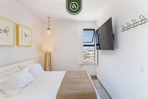 Chic 2BR House - Pedregal - Private Rooftop - Pool