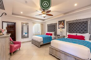 Great Condo With Private Balcony - Ocean View